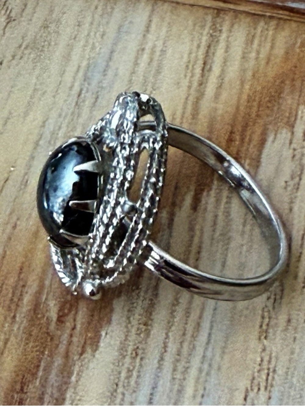 Vintage 1971 Sarah Coventry Ebb Tide Hematite Cabochon Ring Adjustable Signed - Picture 5 of 11